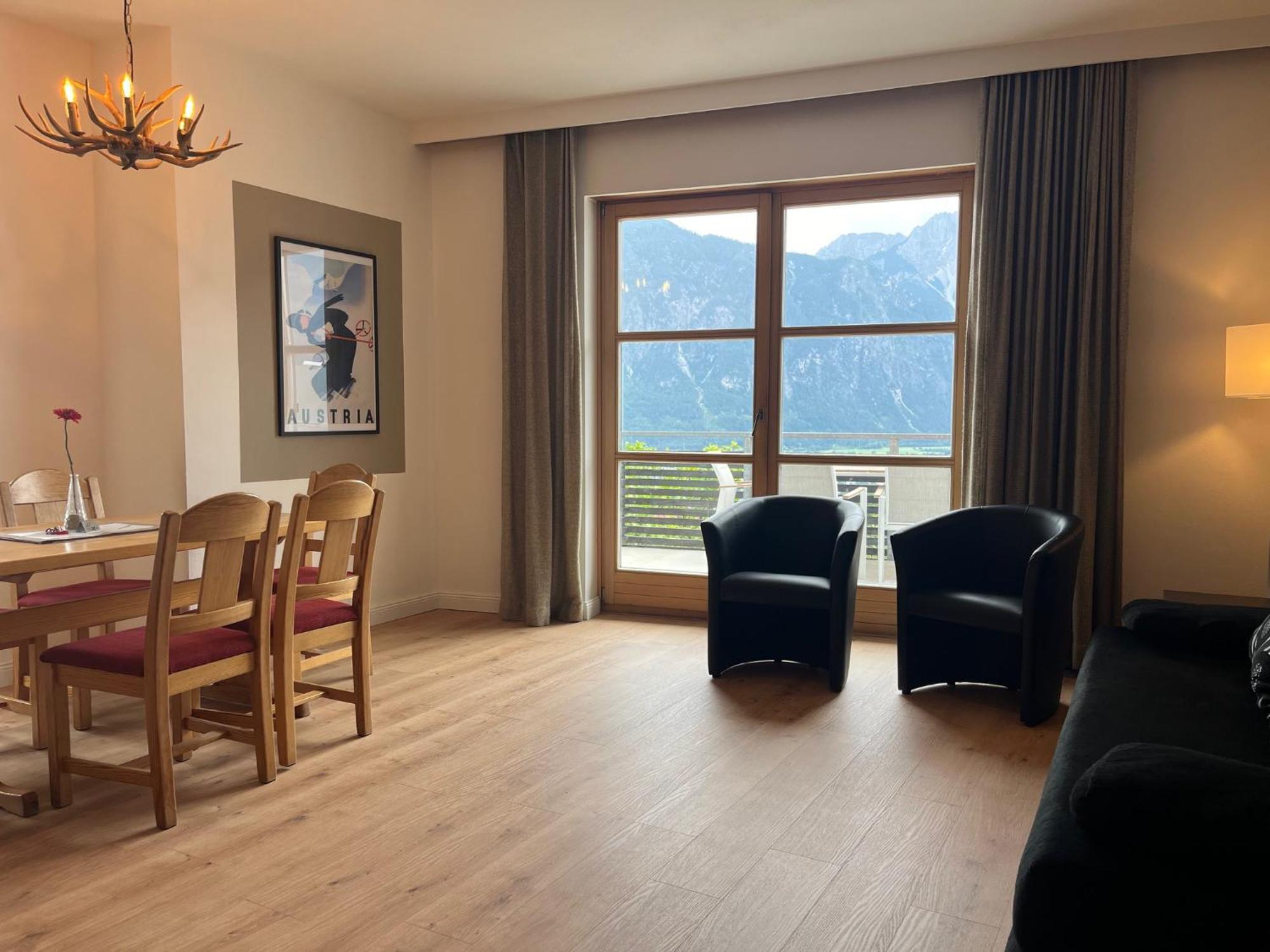 Sun Apartments - With Dolomiten Panorama Lienz Eksteriør billede
