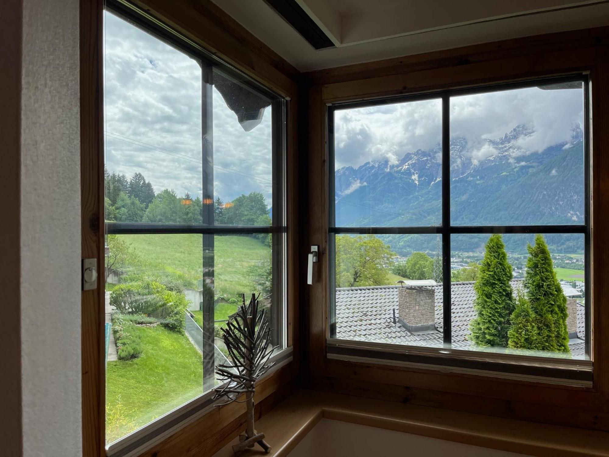 Sun Apartments - With Dolomiten Panorama Lienz Eksteriør billede
